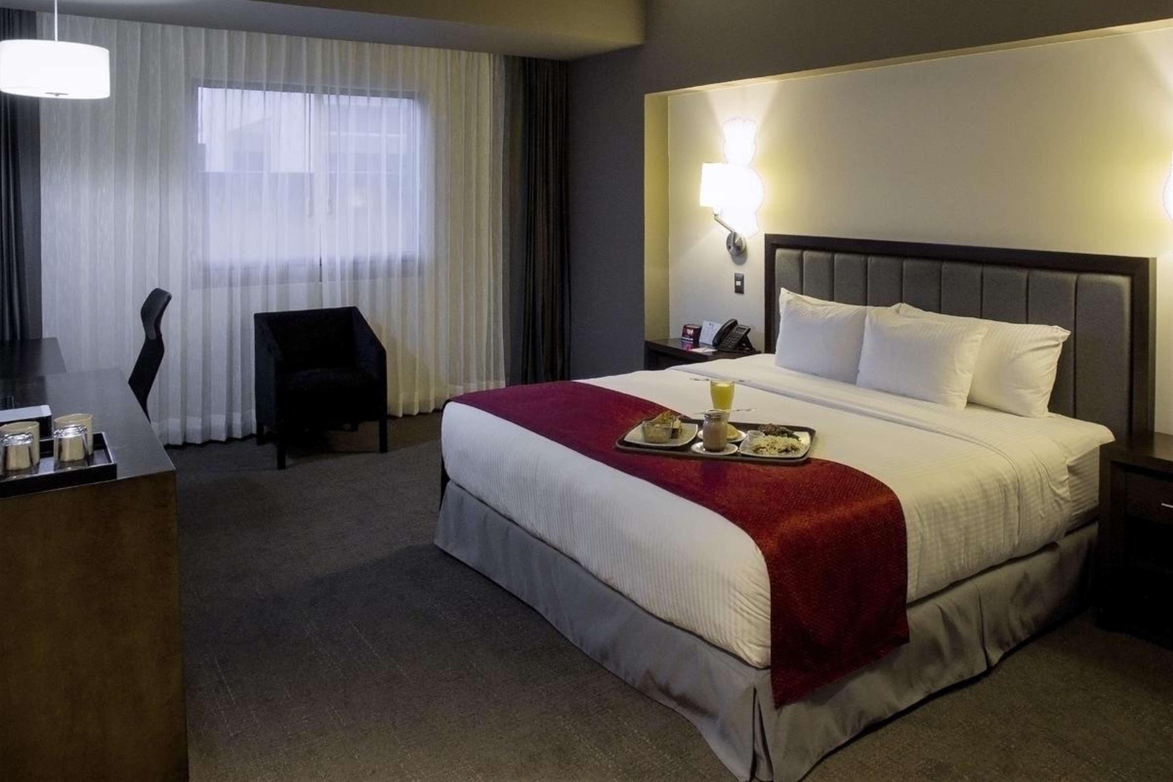 Best Western Plus Santa Cecilia Pachuca Exterior photo