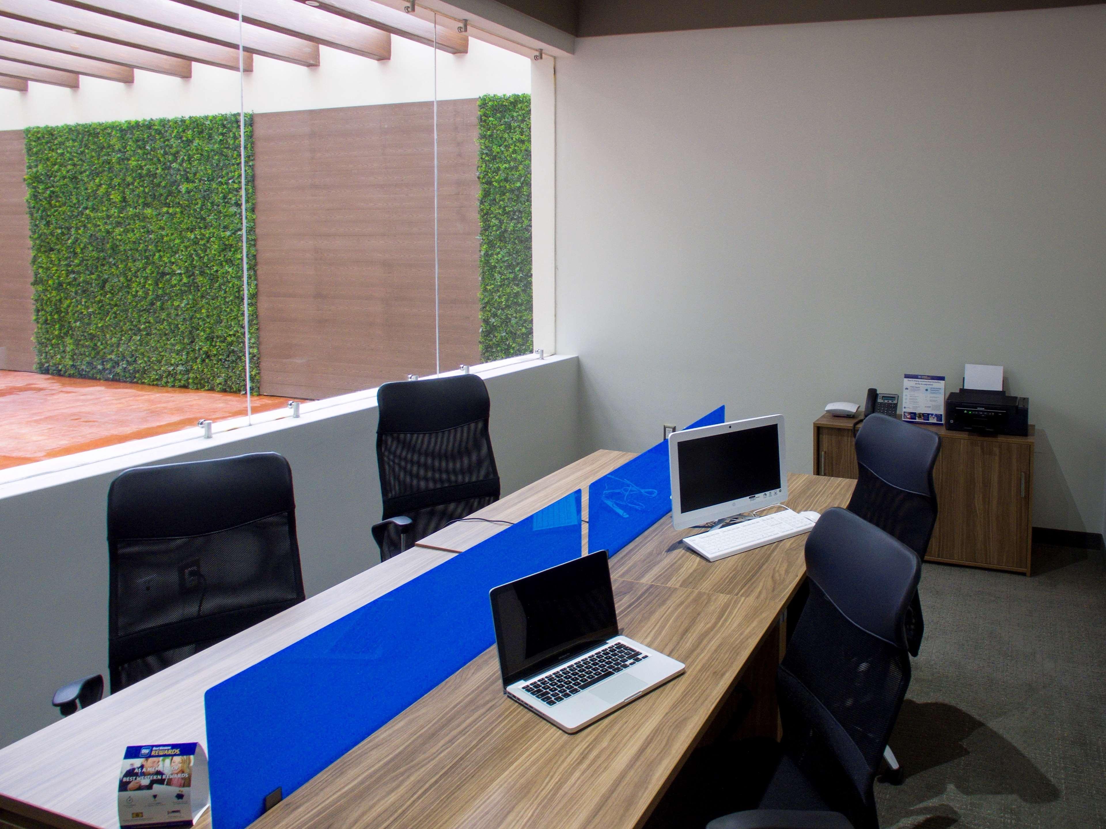 Best Western Plus Santa Cecilia Pachuca Exterior photo