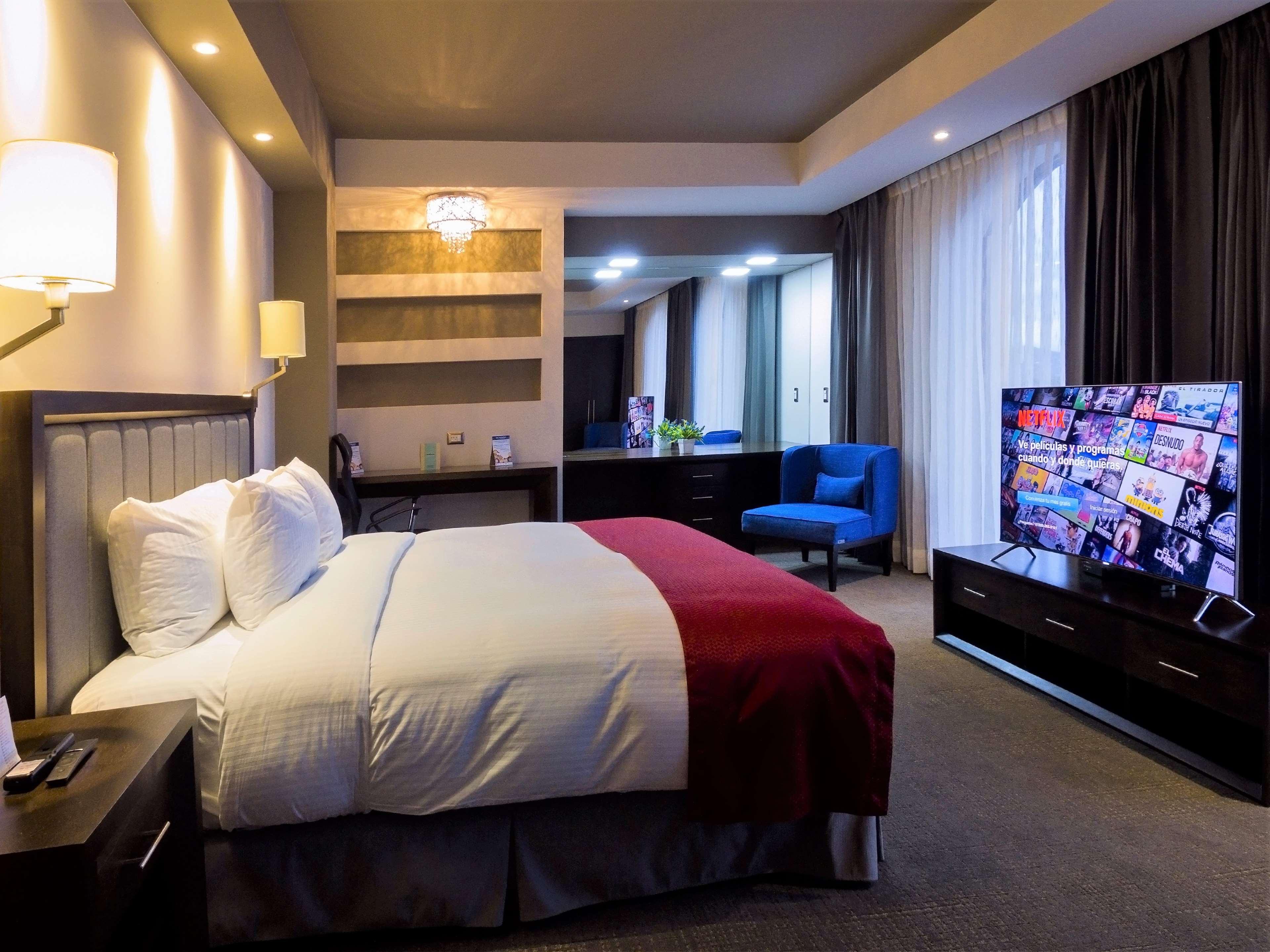 Best Western Plus Santa Cecilia Pachuca Exterior photo